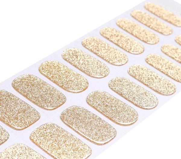 Golden aura gelmanicure