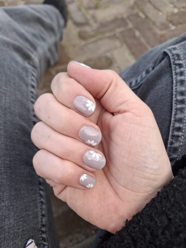 Sweet Daisy gelnagelsticker